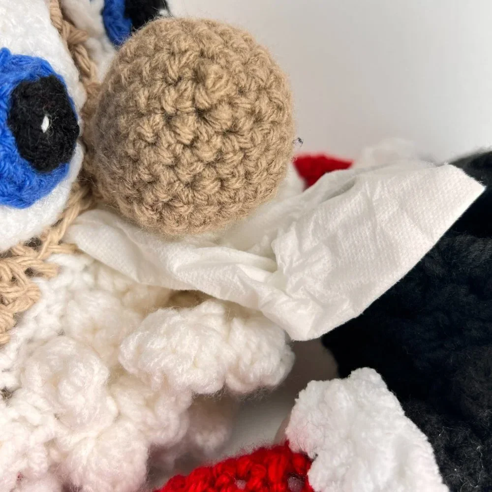 Santa Claus Facial Tissue Box Cover Knitted Crocheted Christmas Bathroom Holiday